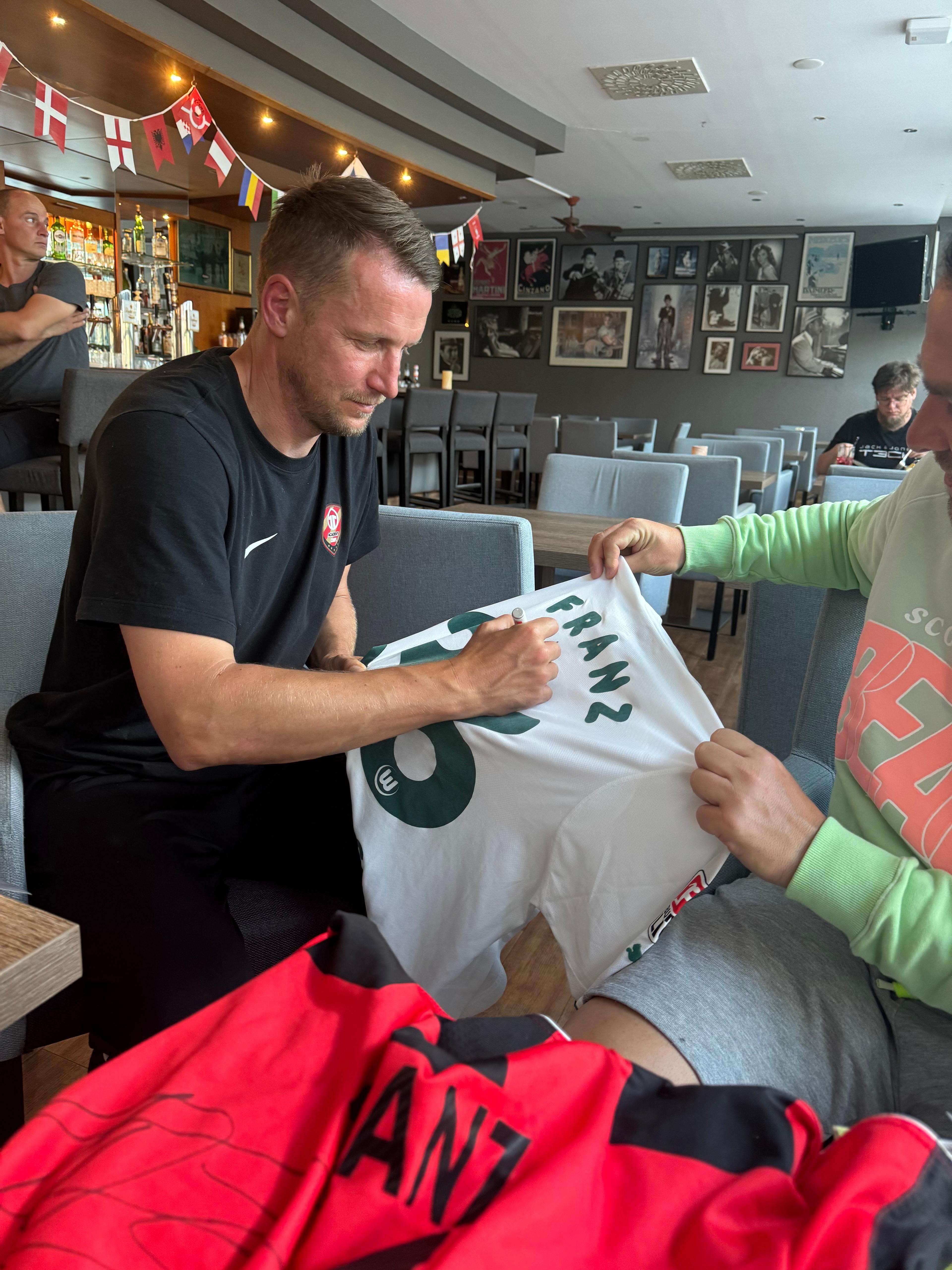 VfL Wolfsburg Retro Jersey
